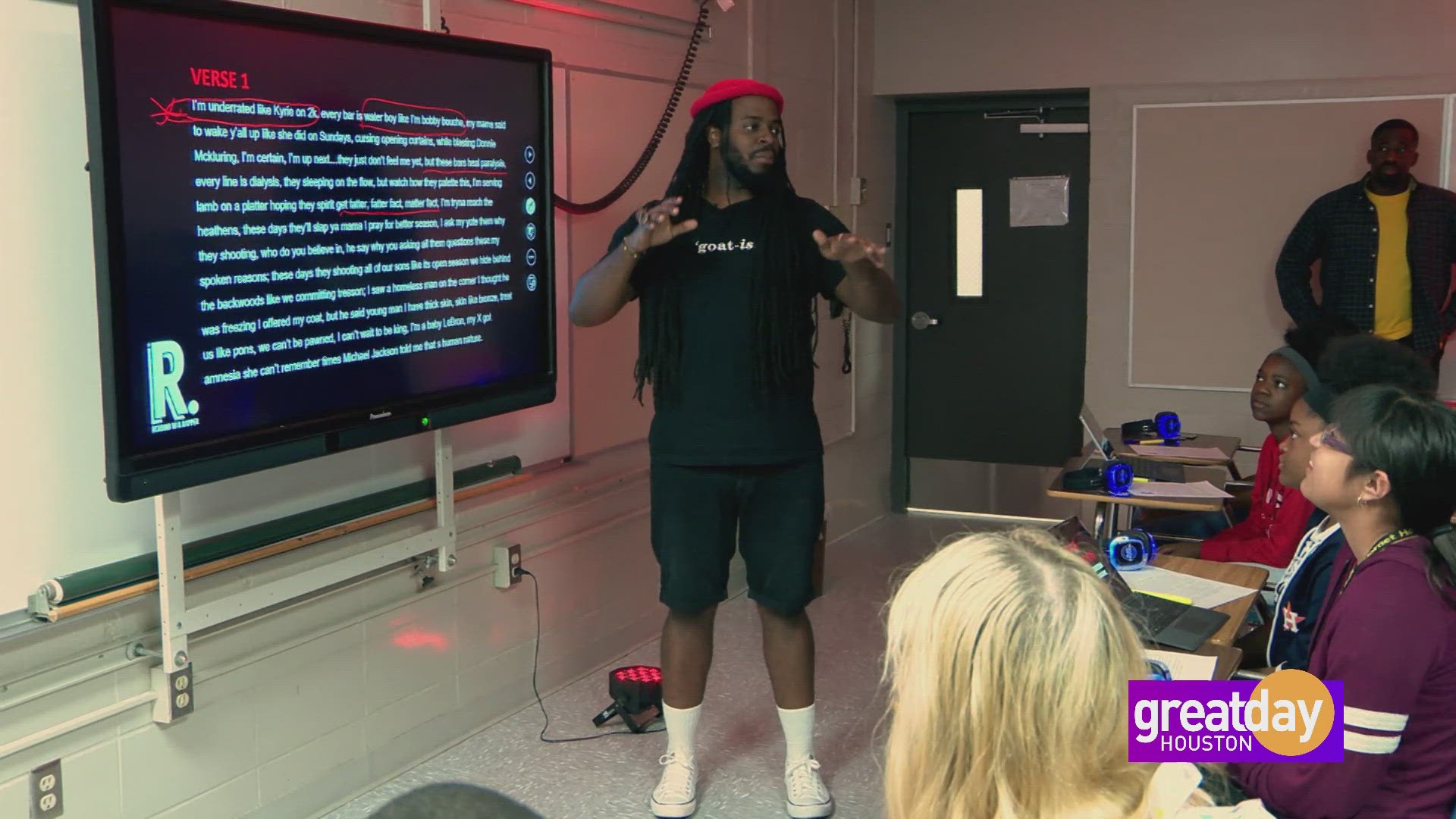 The Houston non-profit 'Reading With a Rapper' | khou.com