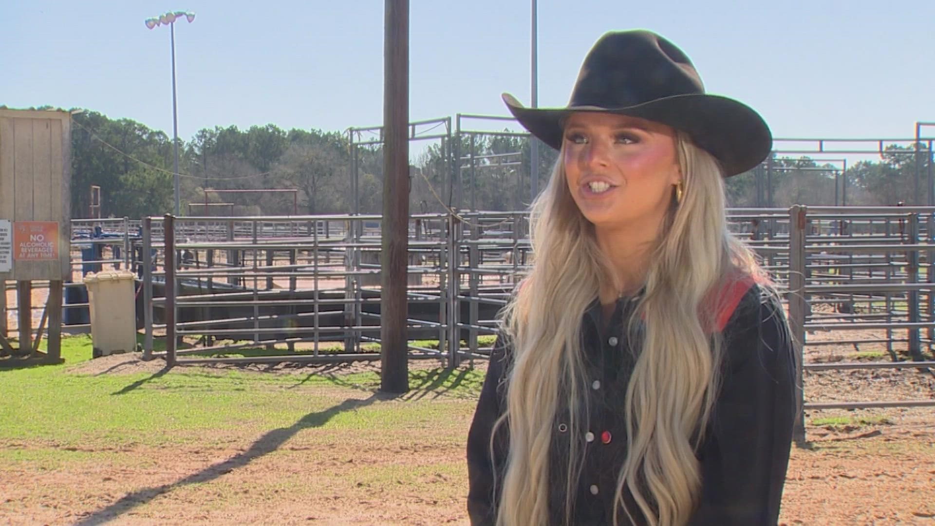 Grover is one of the best barrel racers in the South and she's not stopping there, she's also on her way to becoming a doctor.