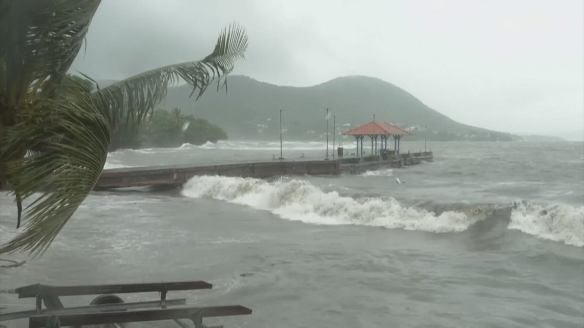 Hurrican Beryl leaves wake of destruction in Caribbean as it approaches ...