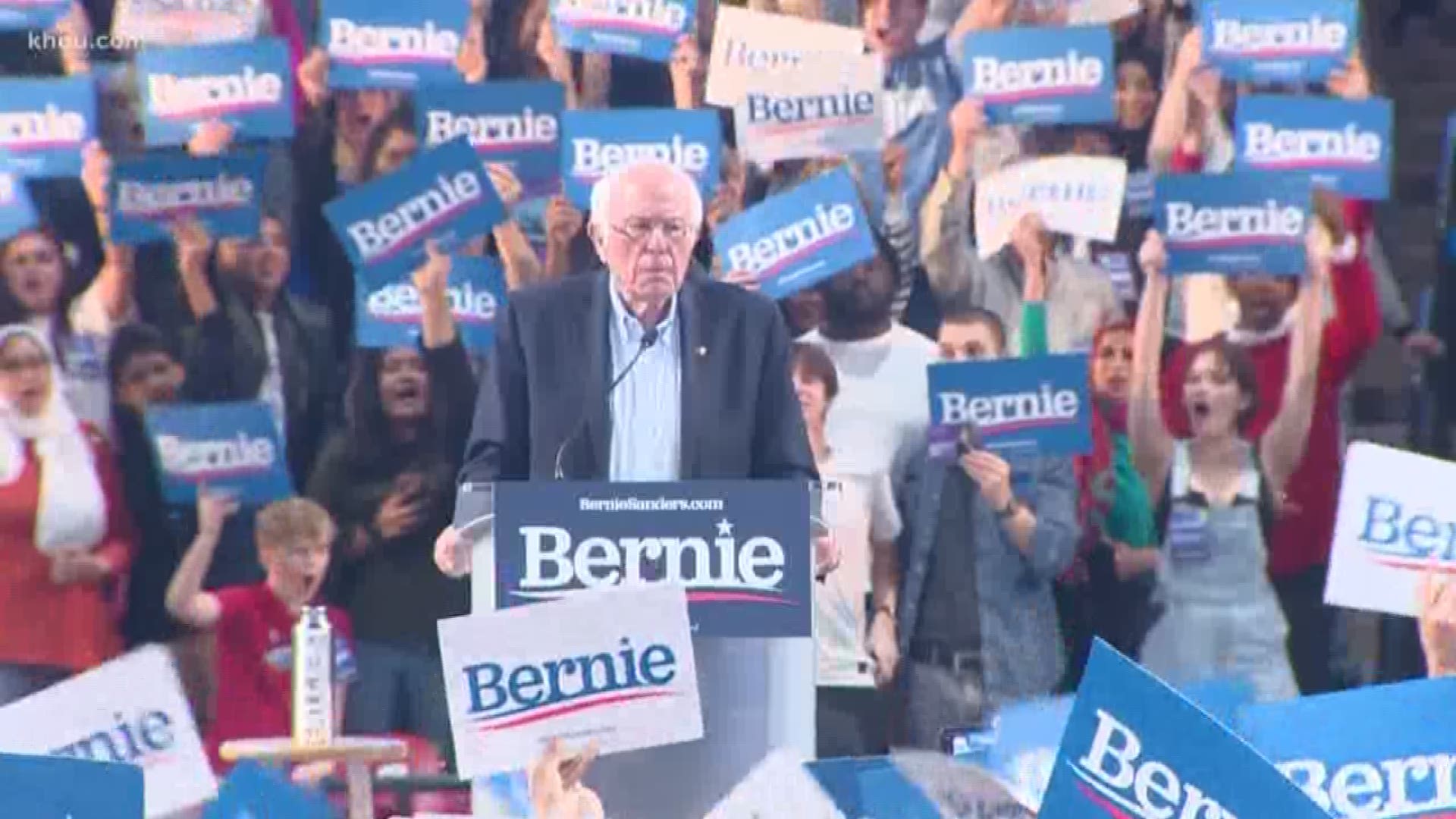 Bernie Sanders rallies at University of Houston | khou.com