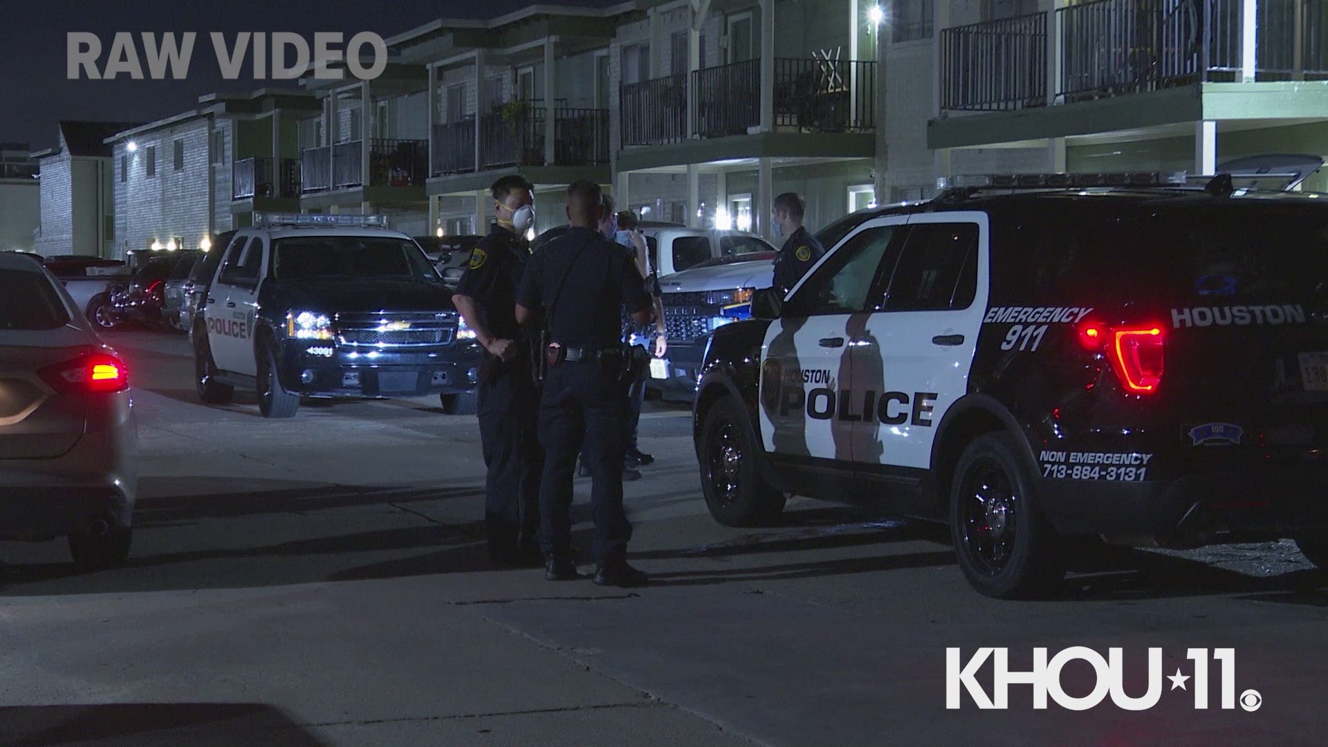HPD investigating shooting that left a young man dead at southwest Houston apartment complex.