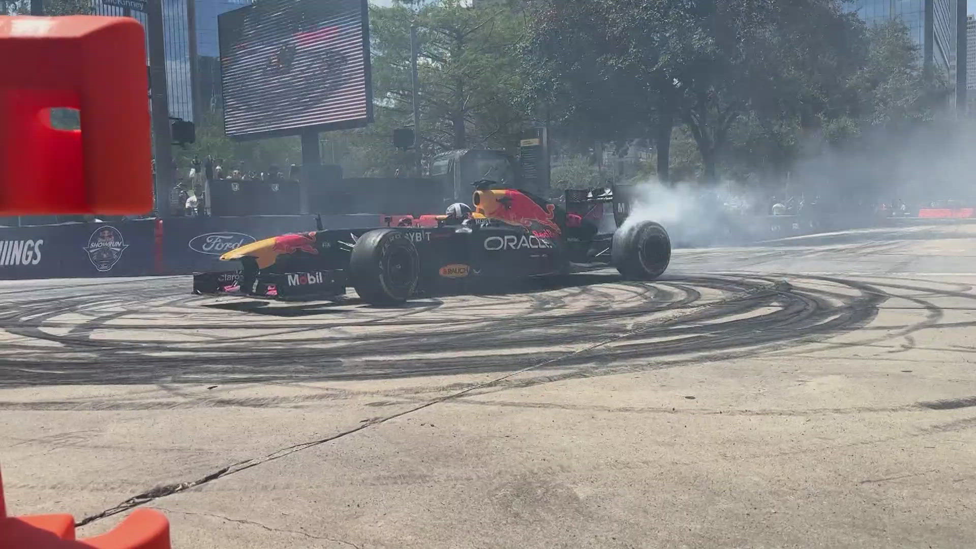 The Red Bull Showrun took over downtown, with Oracle Red Bull Racing's championship-winning F1 car.