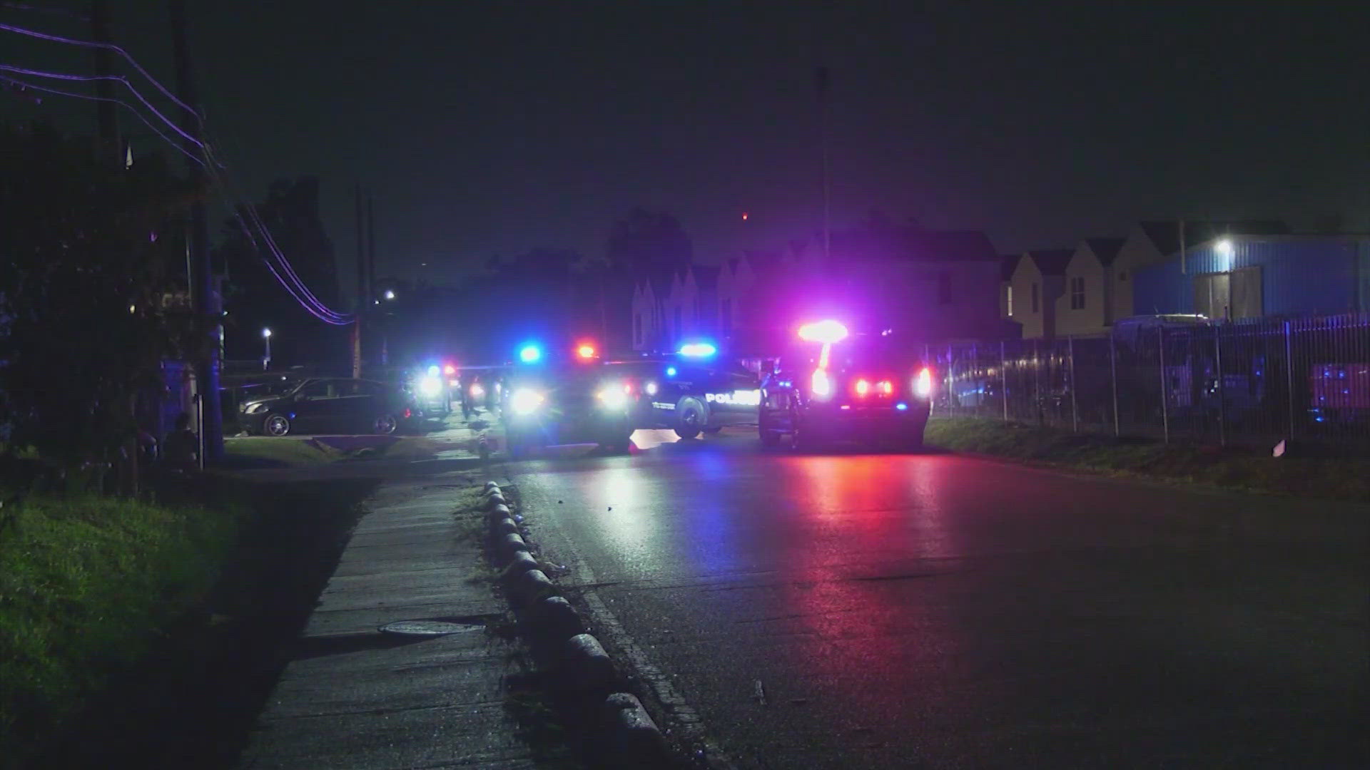 HPD: Search for gunman after man shot off Bauman Road | khou.com