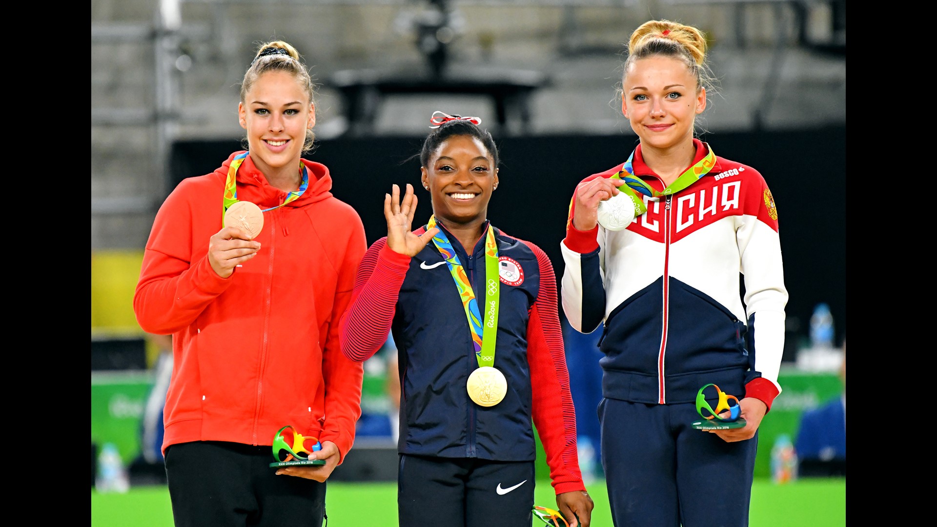 Photos: Simone Biles wins gold medal for vault | khou.com