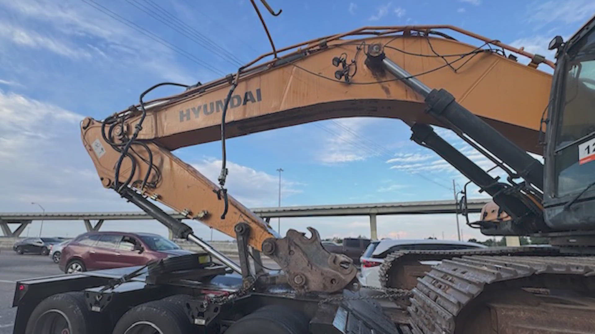 I-10 bridge over Houston Avenue has been hit 68 times in 2025 | khou.com