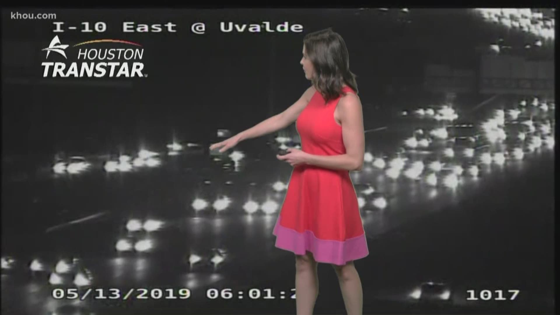 KHOU 11's Stephanie Simmons reports on a deadly crash on I-10 East at Uvalde on Monday, May 13, 2019.