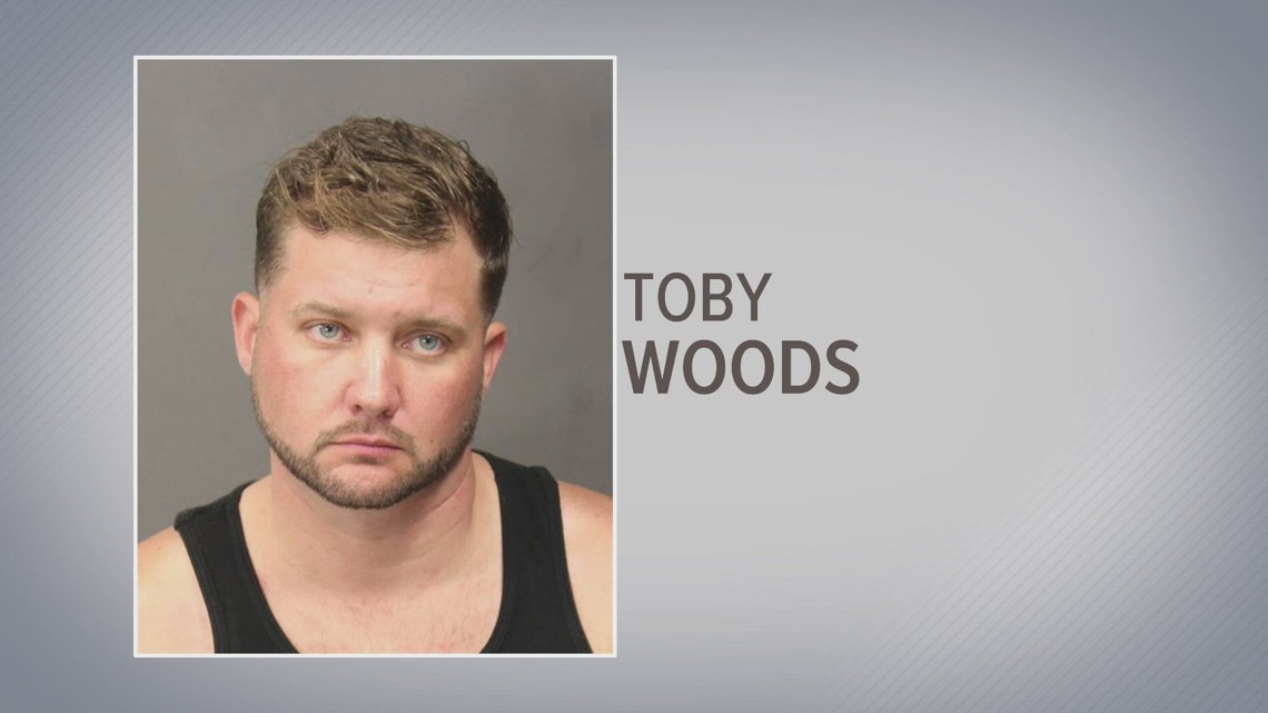 A Houston man thought he was meeting a teen at a school. This is what happened instead