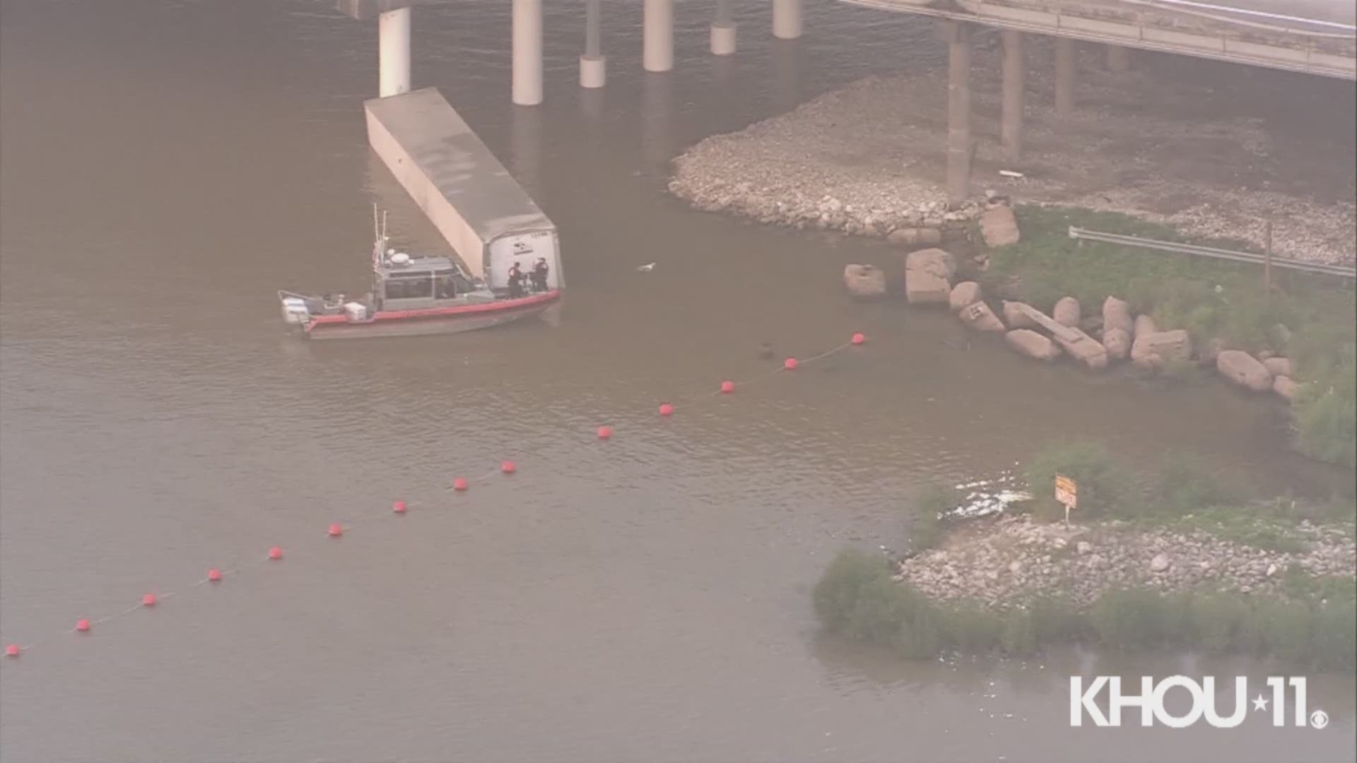 The I-10 East Freeway is closed heading west/inbound after an 18-wheeler went off the bridge into the San Jacinto River early Thursday, according to Harris County Sheriff Ed Gonzalez.