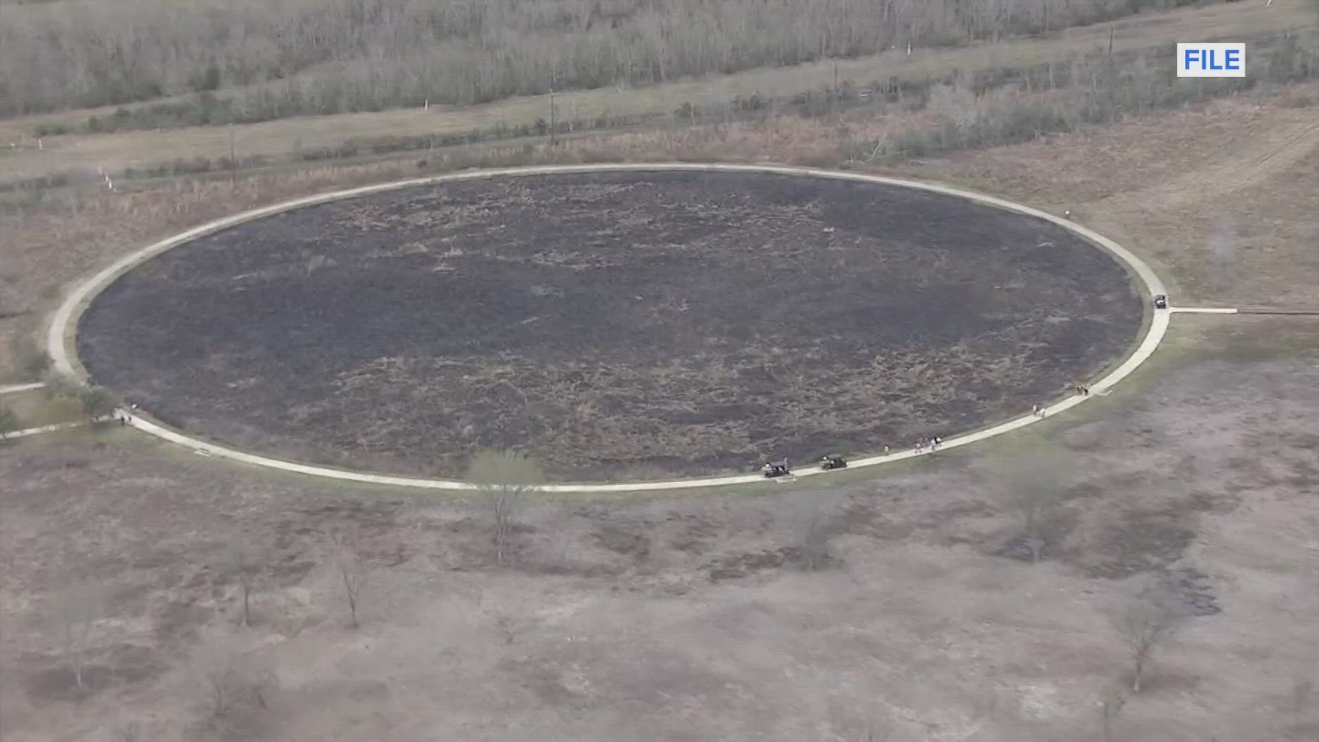 A controlled burn in Houston’s Sylvan Rodriguez Park aims to reduce wildfire risk. Here’s how it could impact traffic, air quality, and safety.
