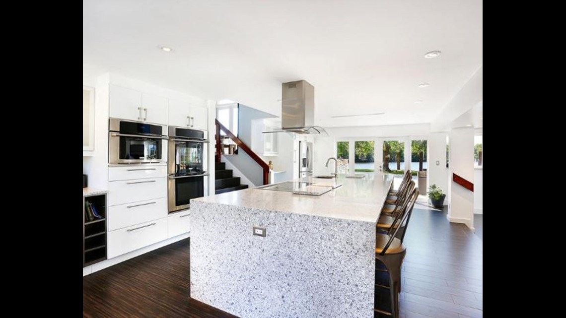 Photos | A look inside Kenny Stills' Florida home | khou.com