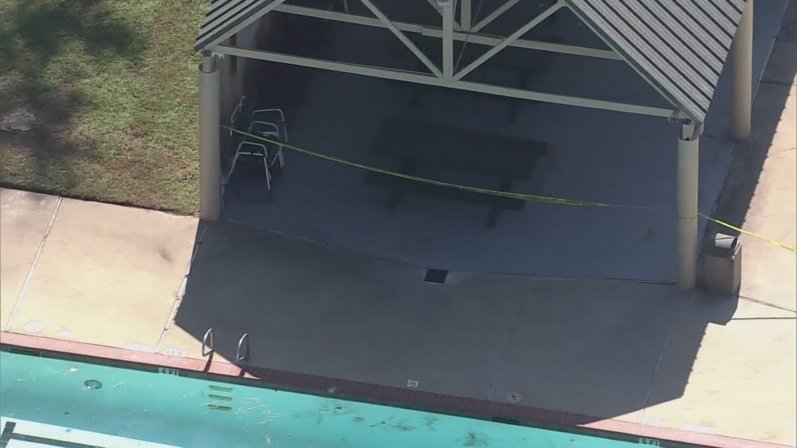 Man found dead in community pool in northeast Harris County | khou.com