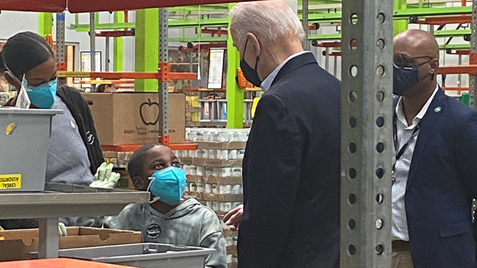 The biggest food bank in the country made quite an impression on the first couple who were eager to learn what more the federal government can do to fight hunger.