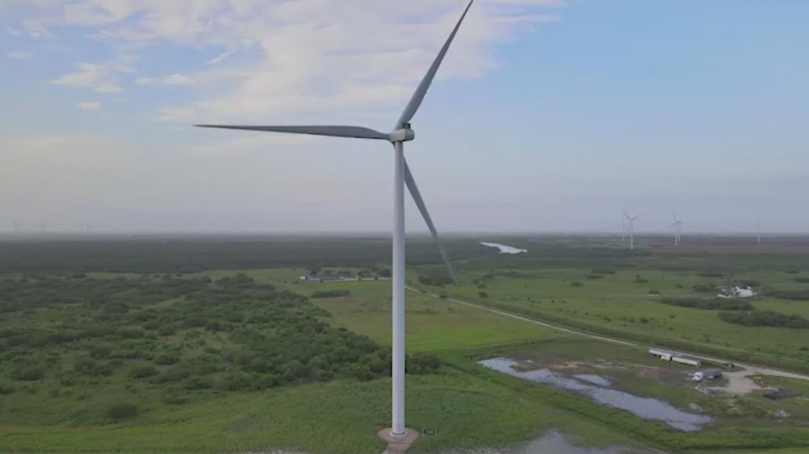 VERIFY: Wind generators turned off sometimes to prevent Texas power grid from overloading