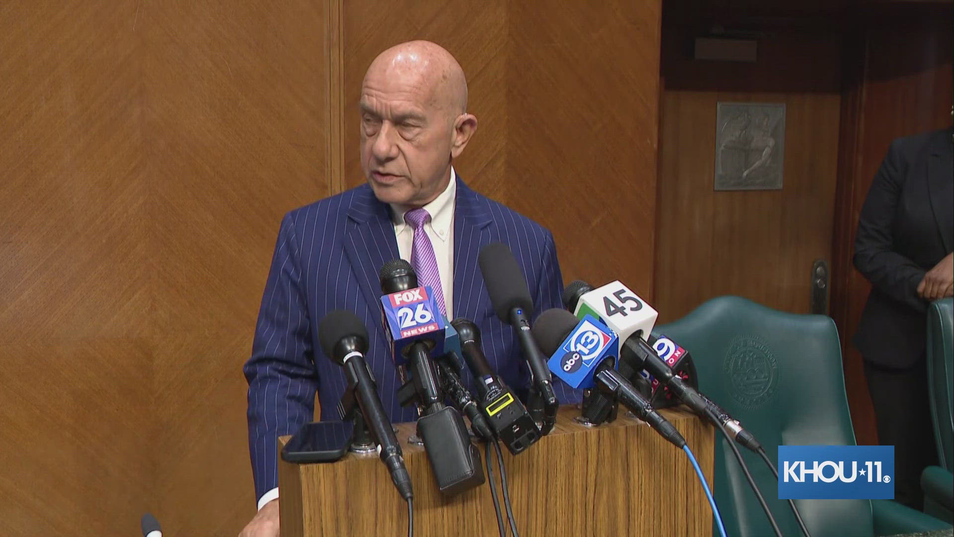 Houston Mayor John Whitmire has accepted the retirement of Troy Finner as police chief, he said at Wednesday's City Council meeting.