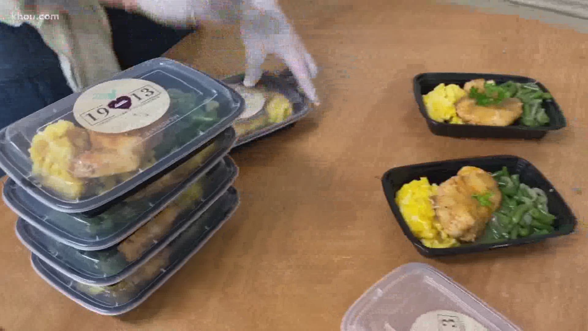 Houston chefs team with Lucille's 1913 to cook Christmas meals