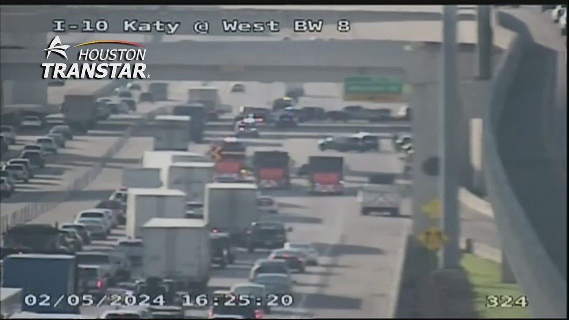Houston news: One dead in wreck on Katy Freeway at Beltway 8 | khou.com