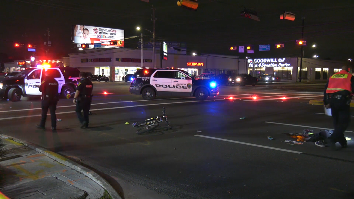 HPD: Bicyclist killed in hit-and-run crash on Westheimer Road | khou.com