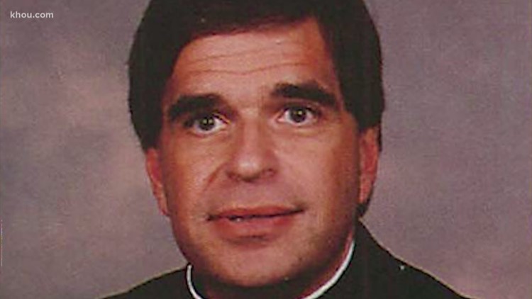 Prominent priest removed from ministry hours before Archdiocese published list of names