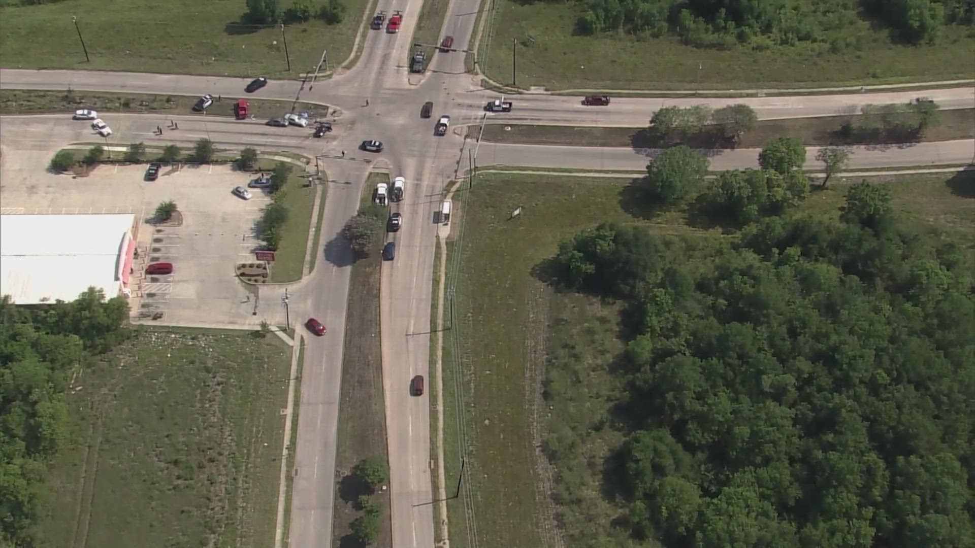 One dead in crash on Martin Luther King Blvd | Houston news | khou.com