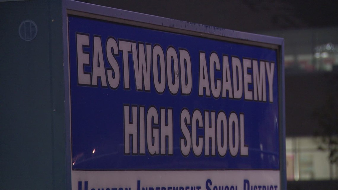 Eastwood Academy teacher charged with improper relationship | khou.com