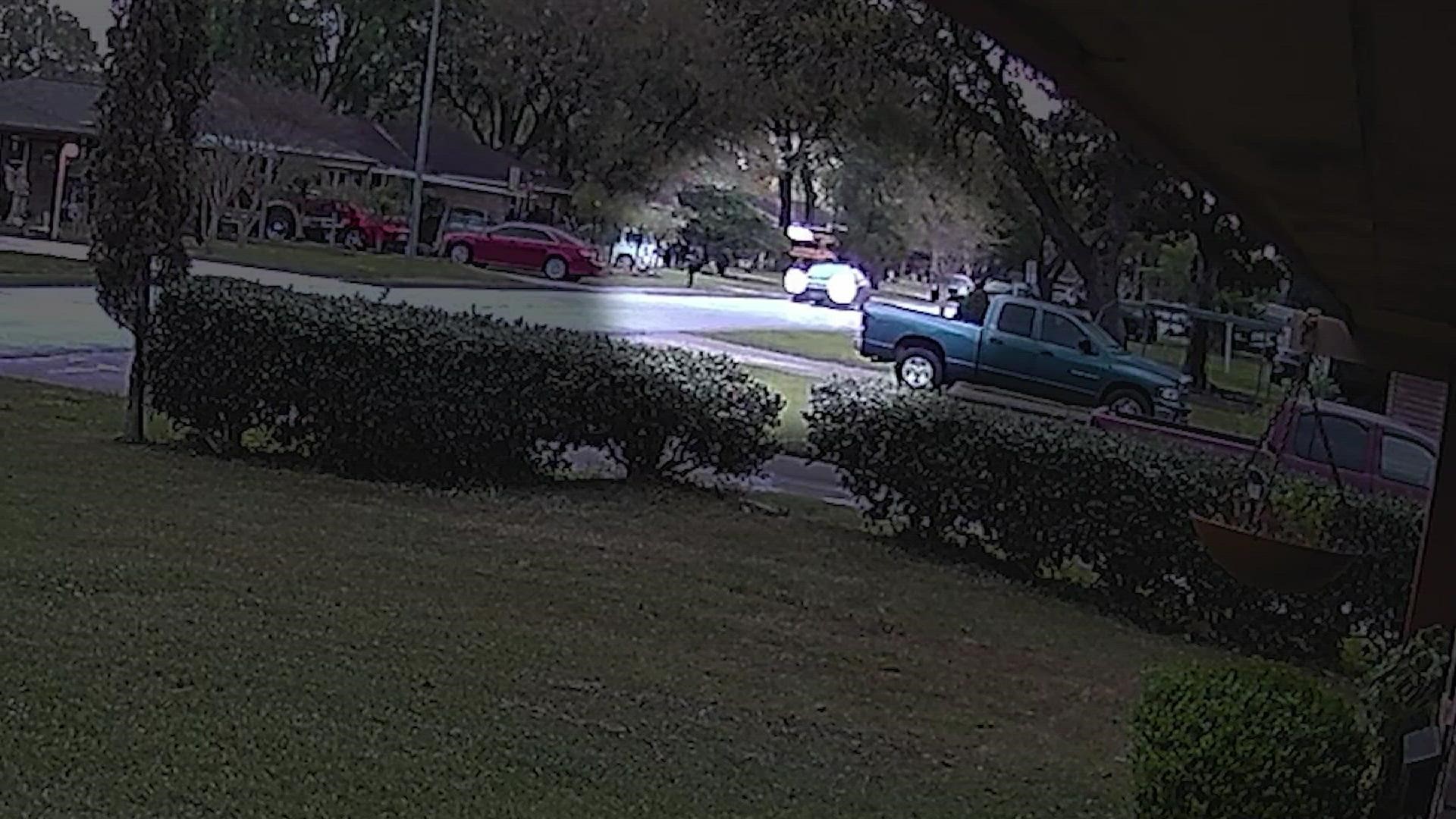 Deer Park police are investigating an attempting kidnapping in which a man tried to lure a girl into his vehicle. Video shows the man following the girl.