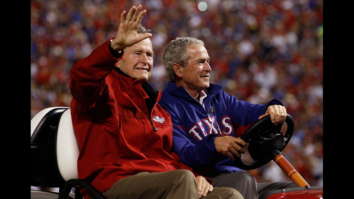 Sweet Tribute to George H.W. and Barbara Bush Gives Astros