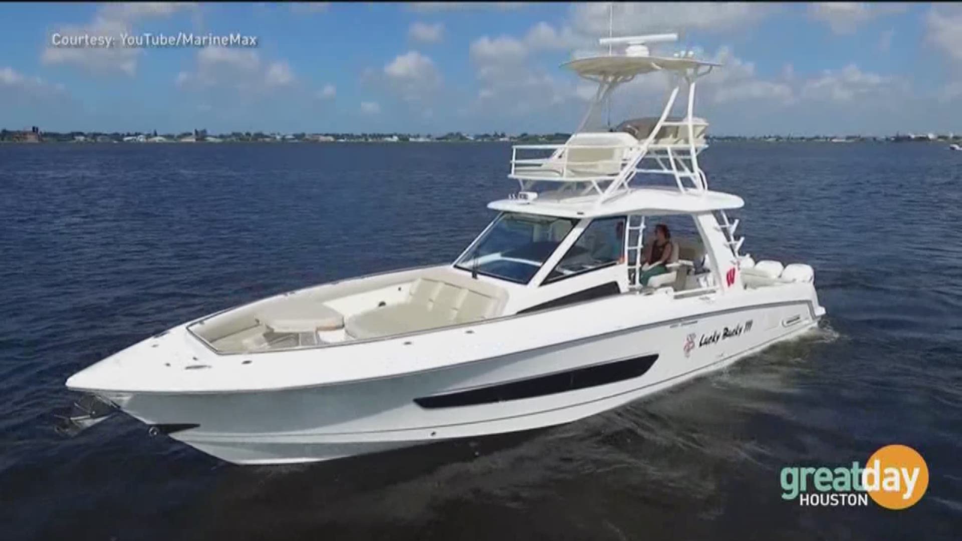 MarineMax Houston is just a quick 30 minute drive from the city, and they are inviting you to come party with them!  They host a series of getaways on their incredible boats!