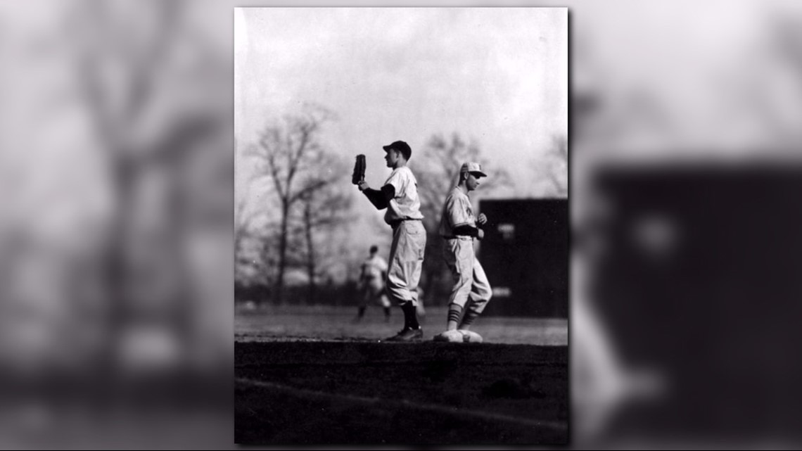 Photos: George H.W. Bush at Yale | khou.com