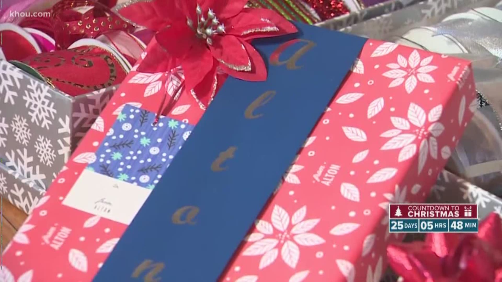 Alton DuLaney became the expert in all things gift wrapping more than a decade ago.  In the time since, the Splendora resident has made the annual rounds on talk and morning shows including Rachel Ray, Martha Stewart and the Jimmy Kimmel Show.