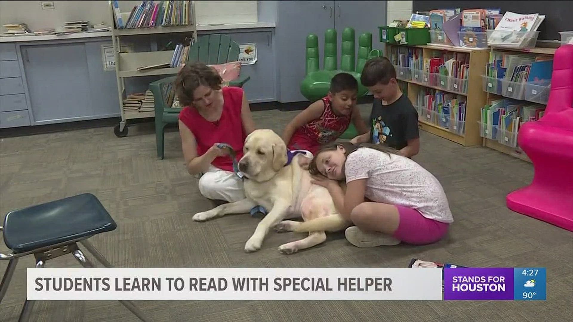 A 7 year old yellow lab in Wisconsin is helping students build upon their reading skills.