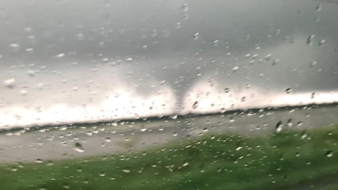 Tornado touches down near Mont Belvieu