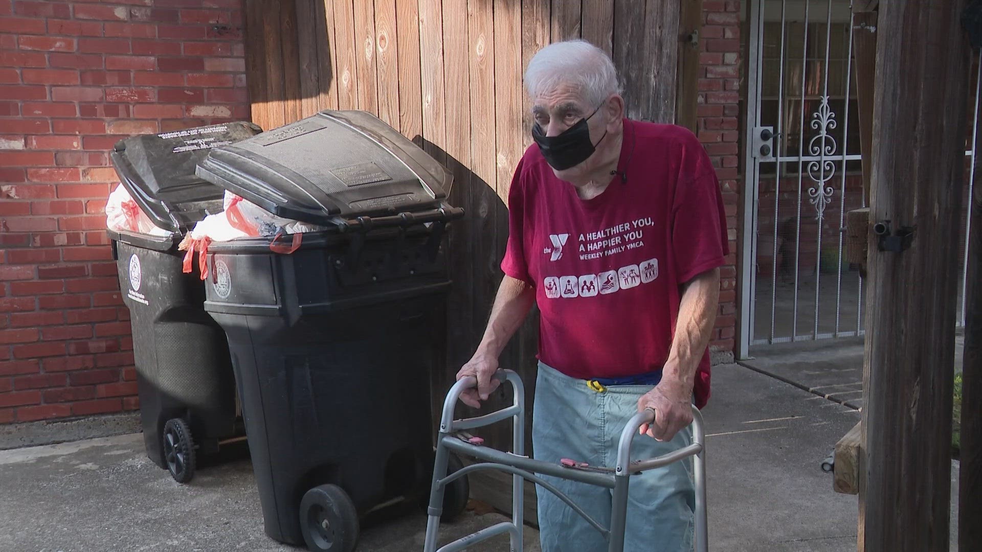 Disabled man thankful trash is gone after KHOU 11 made some calls 