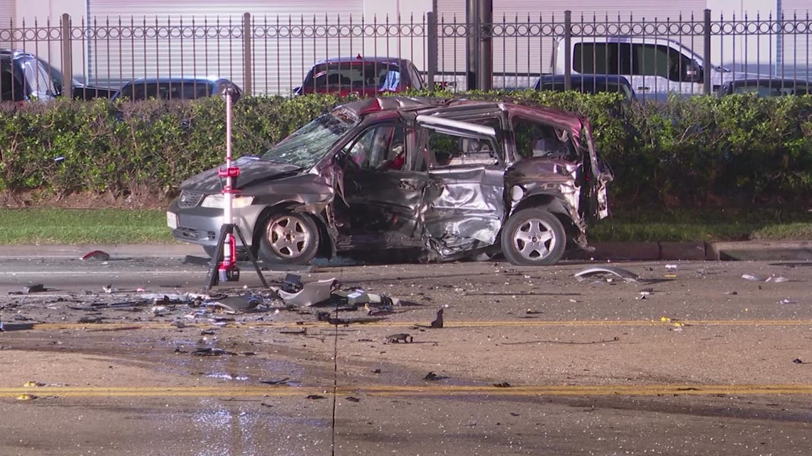 Houston, Texas crime 1 dead in highspeed crash involving teens