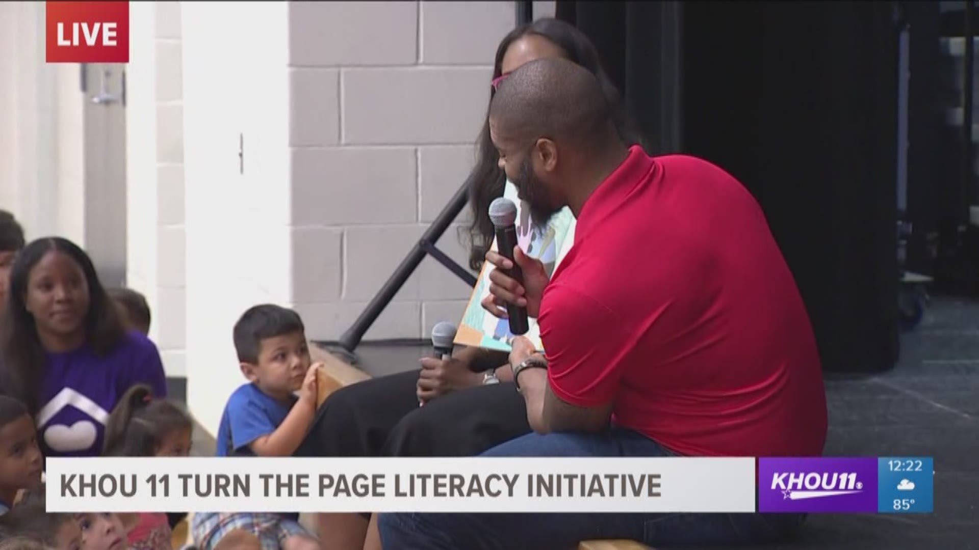 The KHOU 11 Turn The Page Literacy Initiative is in full effect! We have partnered with Houston based non-profit Books Between Kids for the third year in a row in efforts to end illiteracy in Houston and surrounding areas.