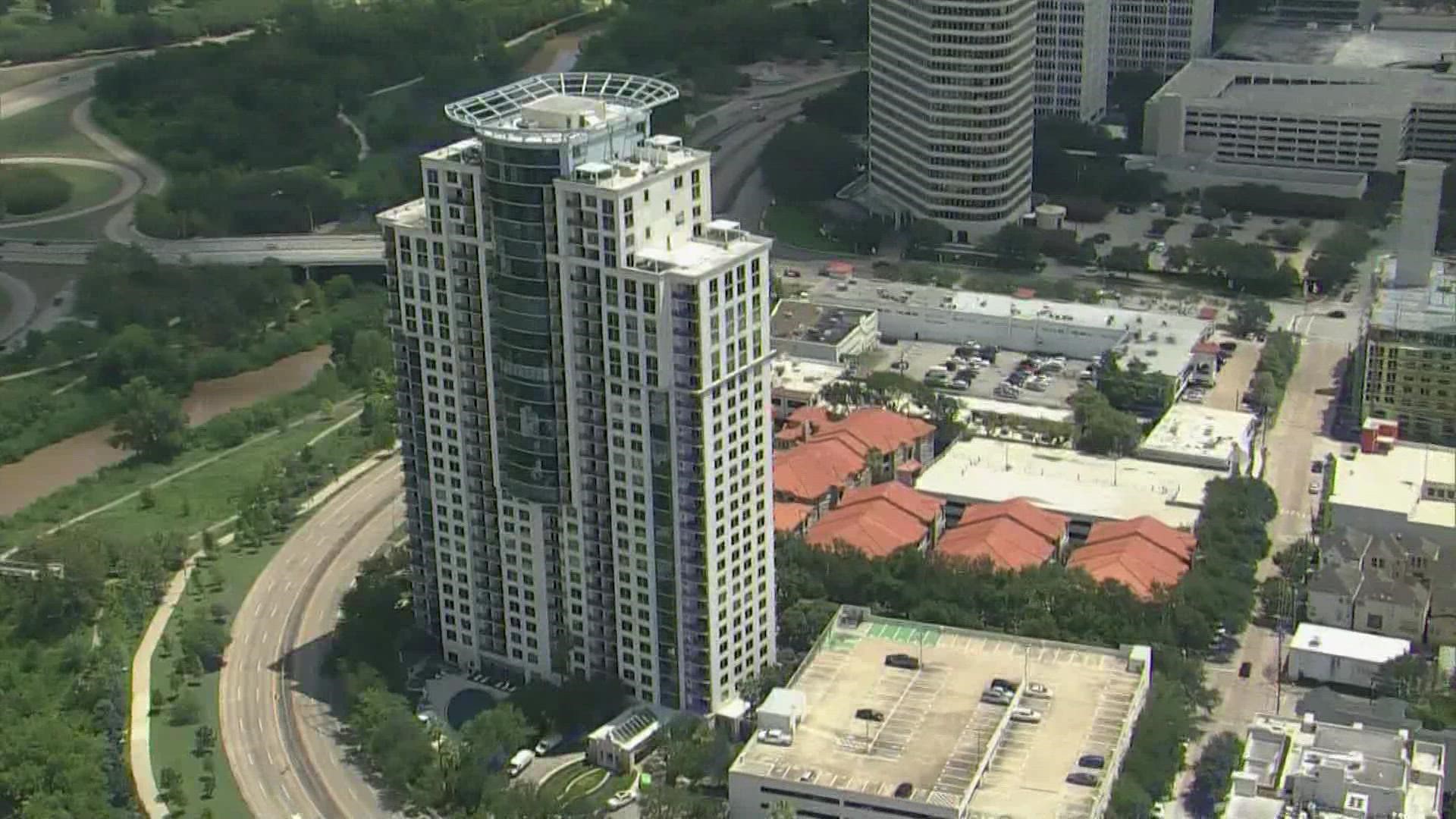 The City of Houston has pulled the occupancy permit of a high-rise where hundreds of residents had to be evacuated over safety concerns.