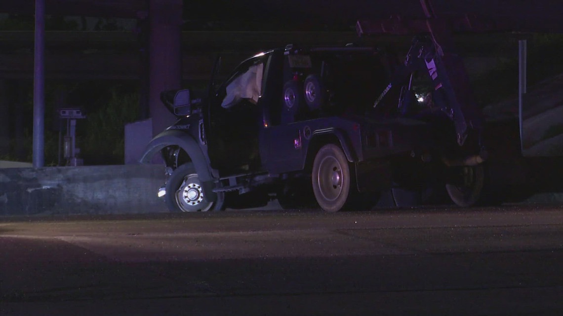 Suspected drunk driver dies after crash, being hit by wrecker truck on North Freeway, police say