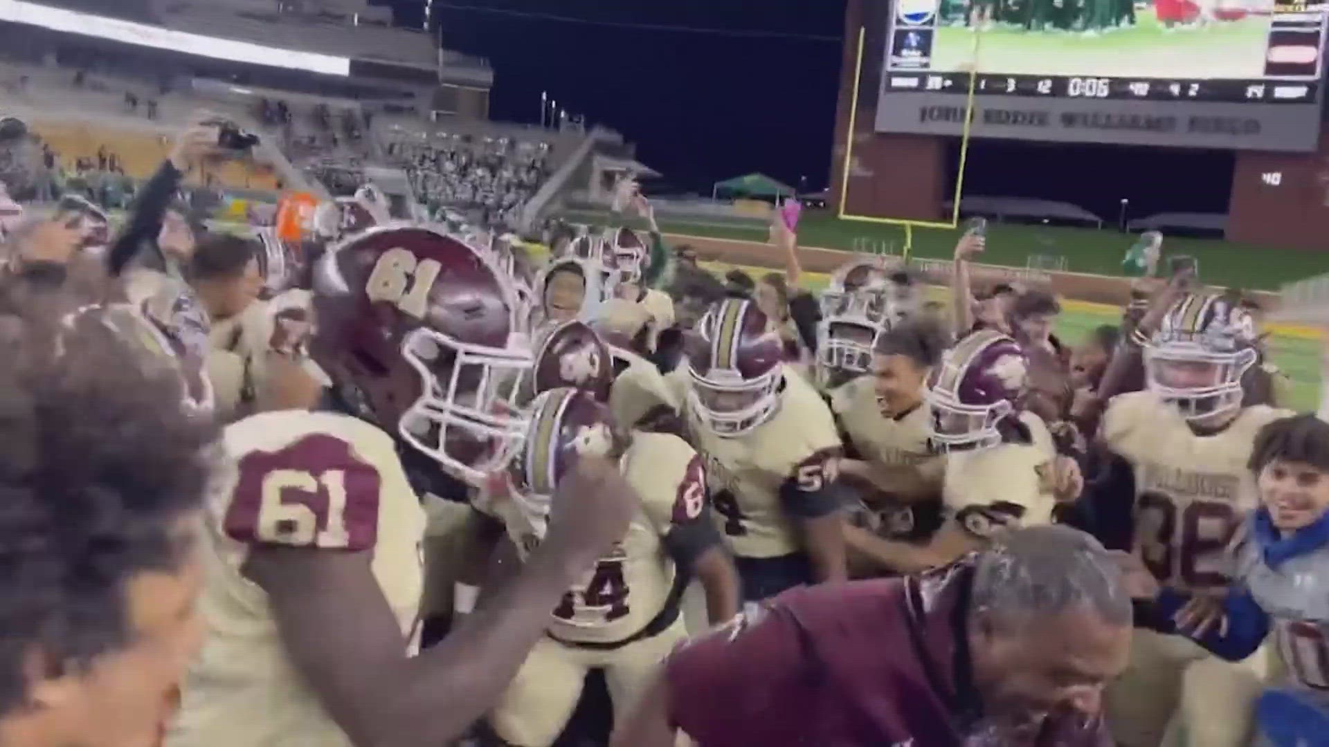 Summer Creek brings a 14-1 record into the showdown with unbeaten DeSoto.