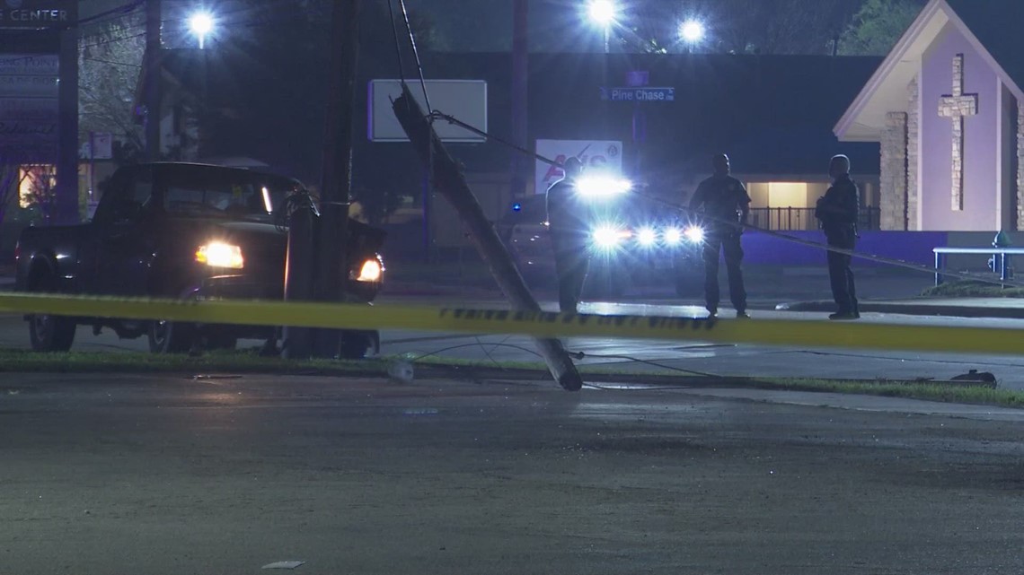 Pengemudi truk ditemukan tertembak setelah kecelakaan |  Kejahatan Houston, Texas