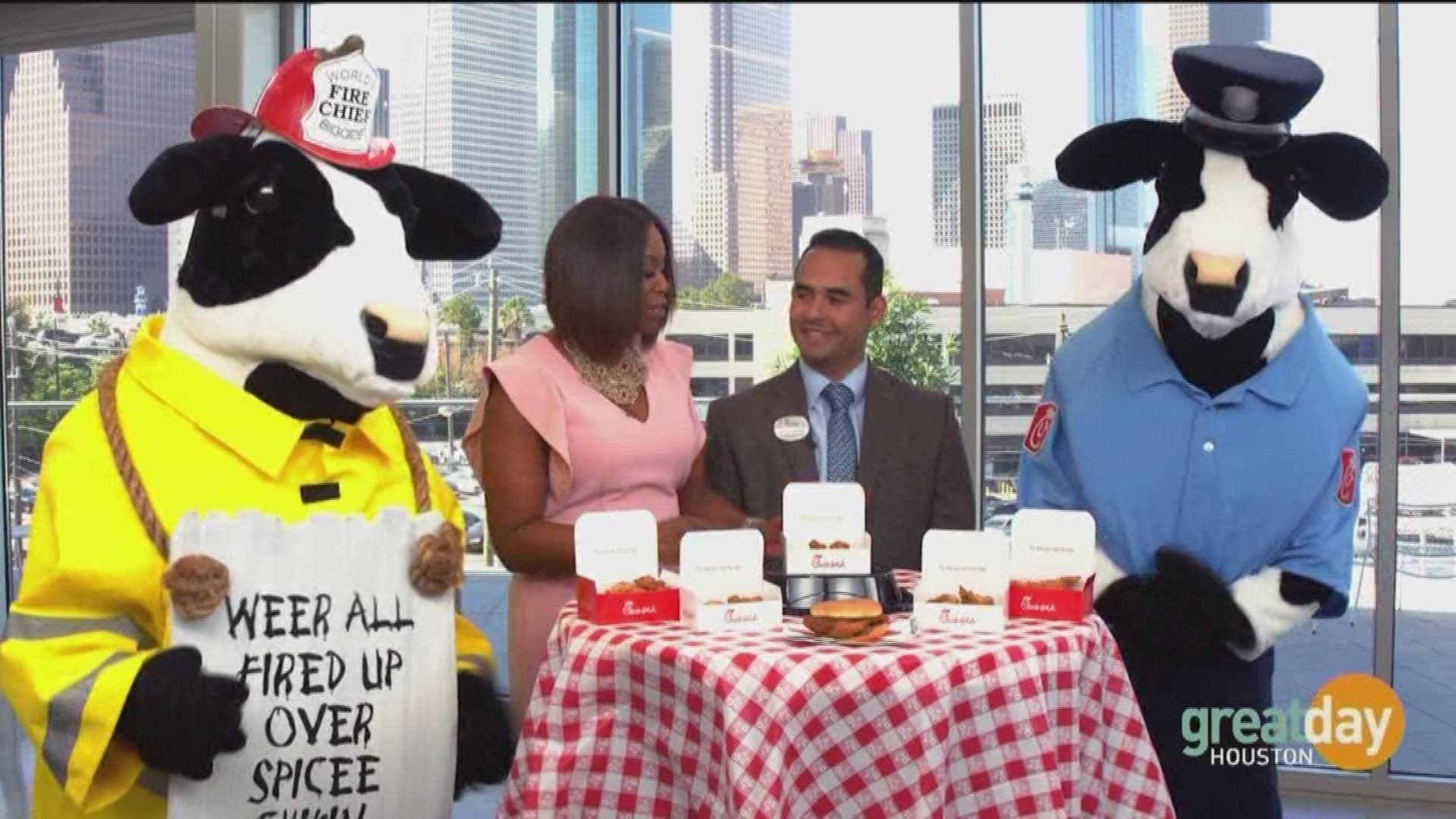 CHICKFILA HOMETOWN HEREOS 51018