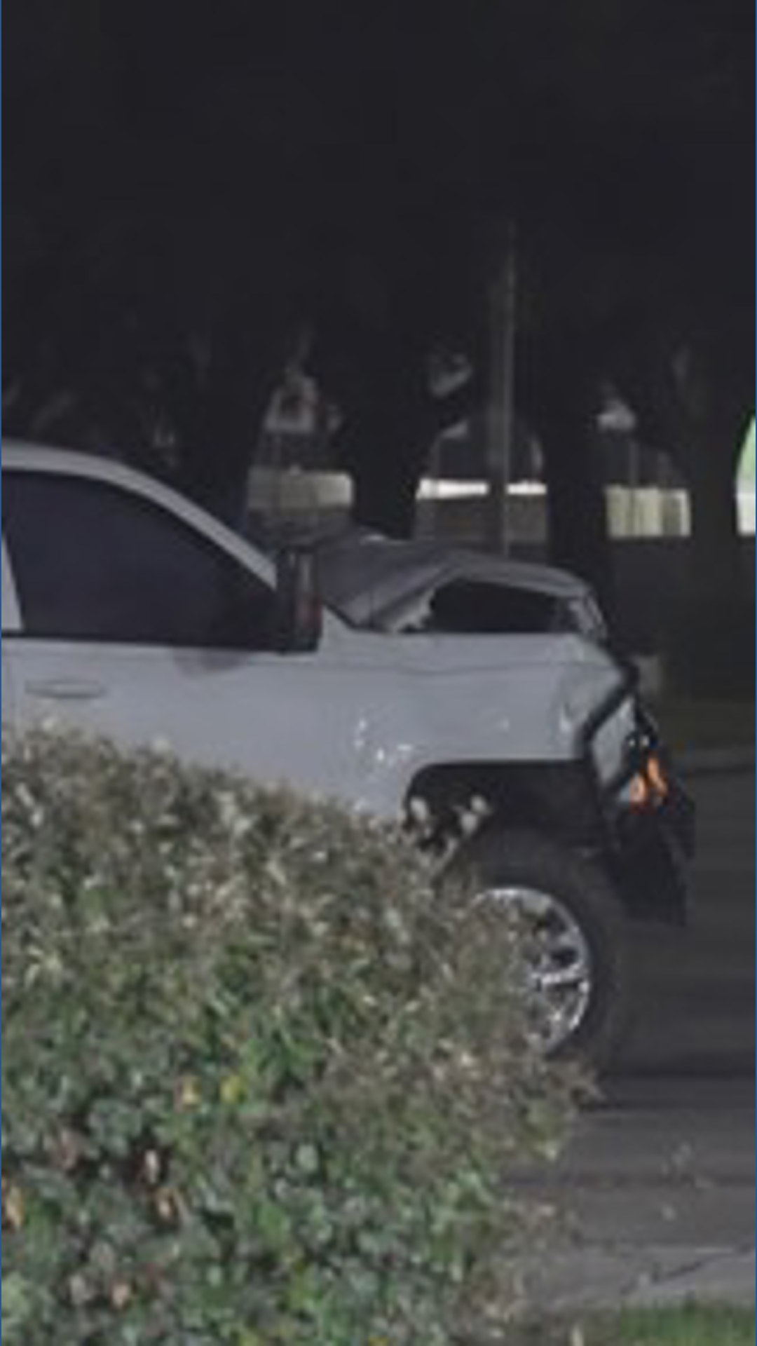 Woman killed after pickup runs red light in crash, Houston police say ...