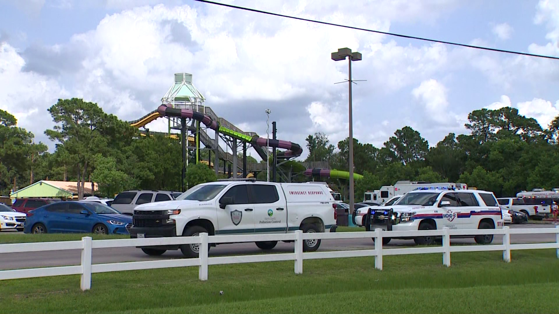 Splashtown chemical leak: Dozens sick at Houston-area waterpark | khou.com