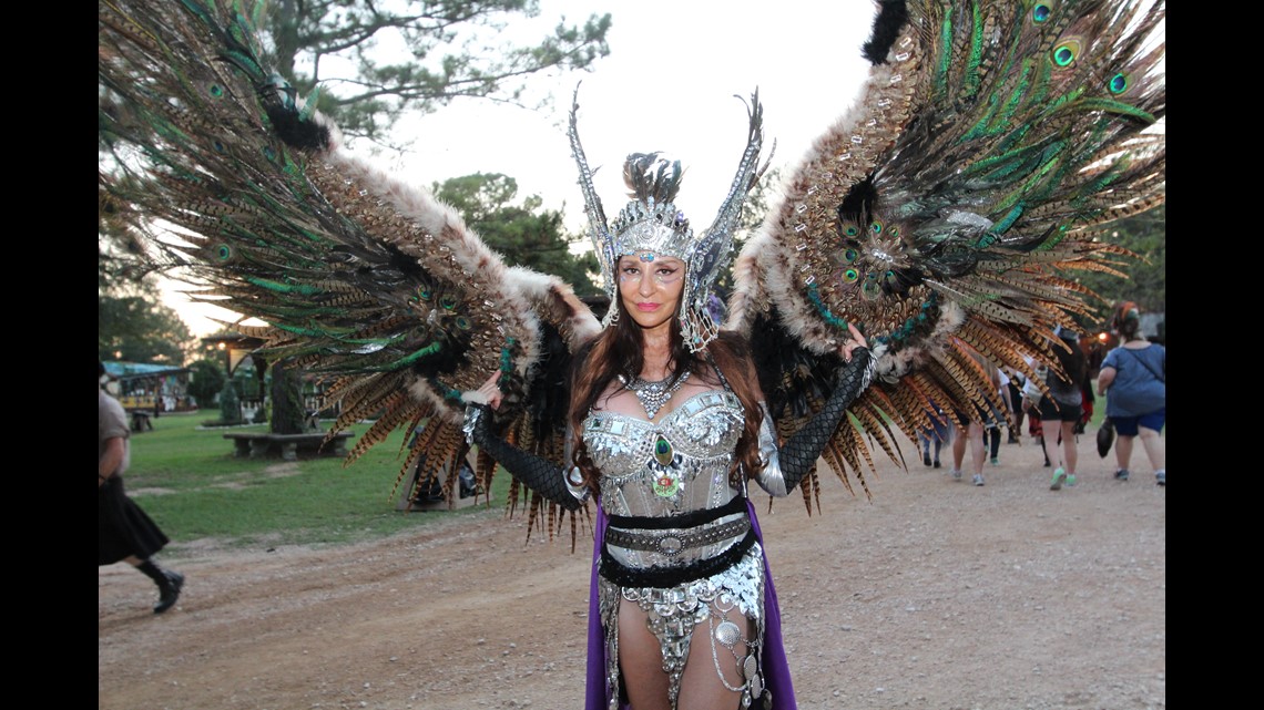 Texas Renaissance Festival’s Opening Weekend Is Here: How To Avoid ...