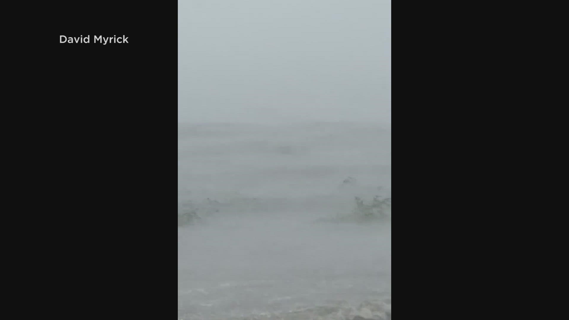 Hurricane Ida came ashore with max sustained winds of 150mph. This is video from Gulfport, MS, which was on the northern side of the storm.