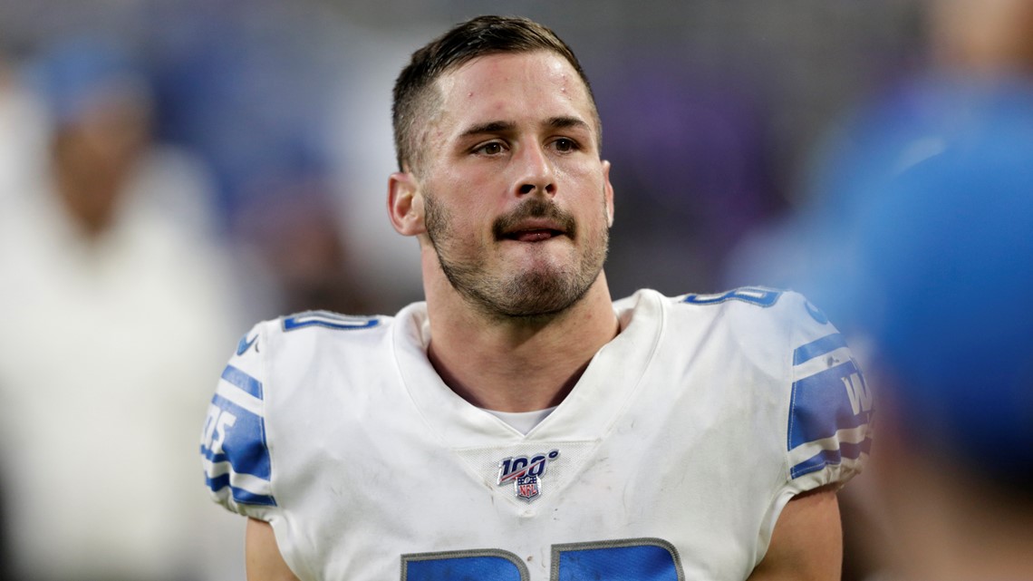 Texans place receiver Danny Amendola on COVID-19 reserve