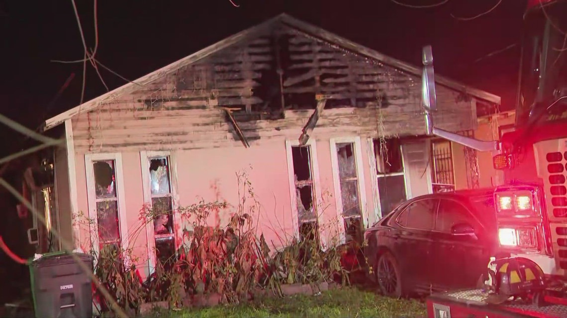 One killed, another injured in house fire on Lila Street in NE Houston ...