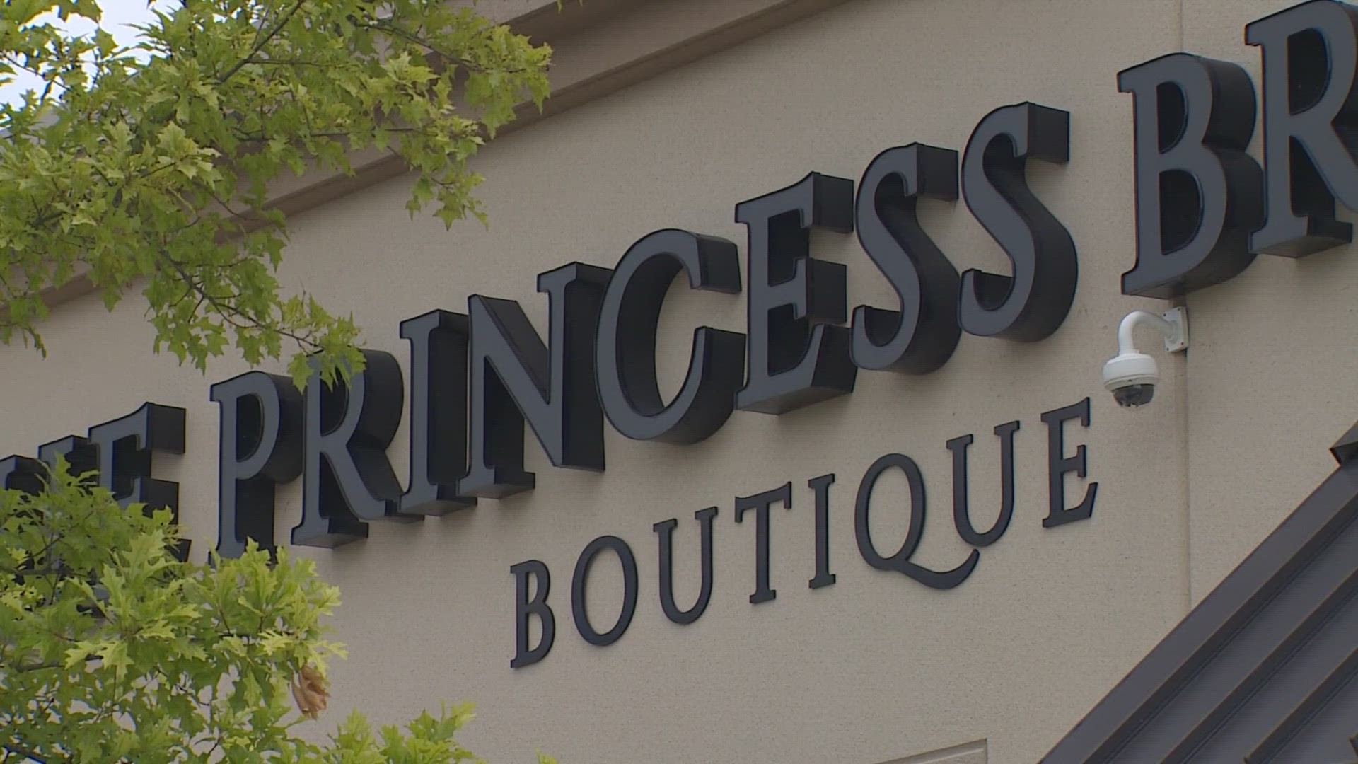 After finding her perfect dress, one bride told KHOU 11 the boutique closed up shop without warning and has stopped taking her calls.