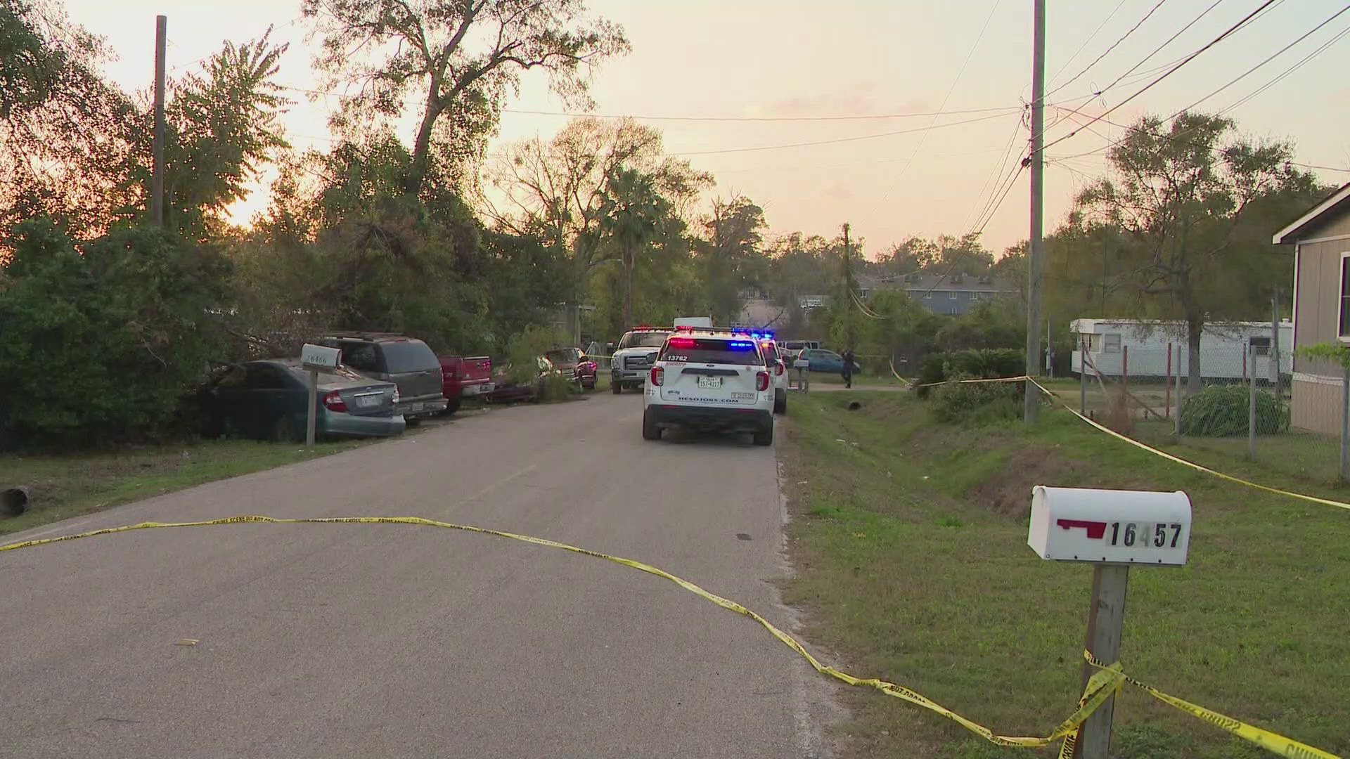 Toddler hit and killed by vehicle in east Harris County | khou.com