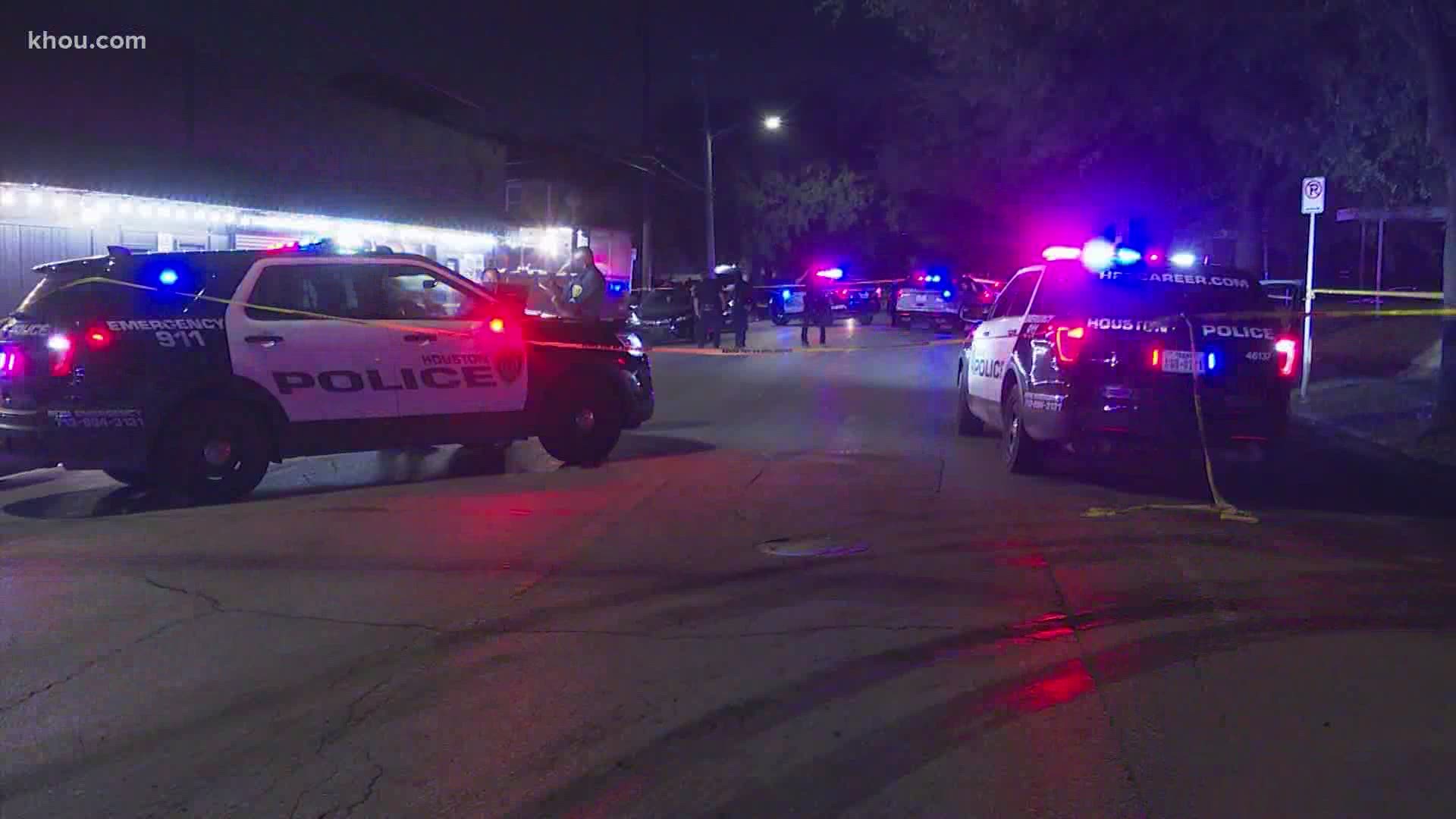 Houston police are investigating a shooting that left one person injured and another in custody at a nightclub in Third Ward.