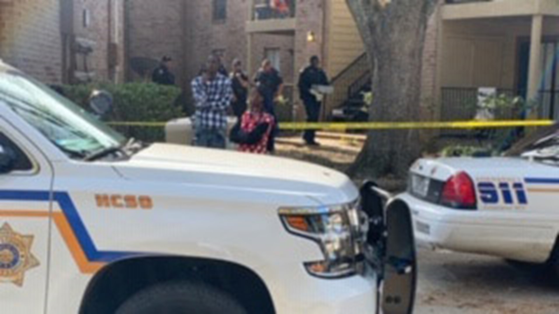 Teen girl shot in the leg at apartment complex in N. Harris County ...
