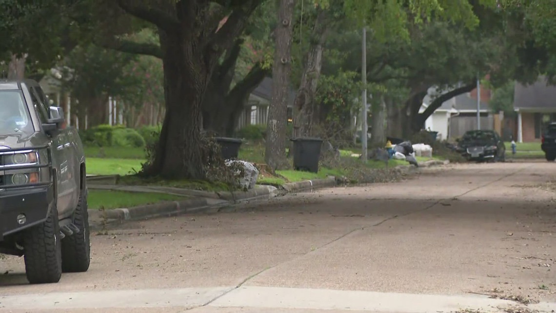 KHOU 11 team coverage of power restoration, recovery after Hurricane ...
